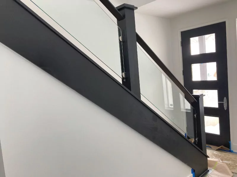 Custom Glass Stairway